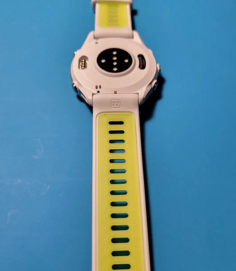 Смарт- годинник GARMIN, Forerunner 970,  AMOLED- дісплей, Whitestone/YELLOW Titanium — фото 4