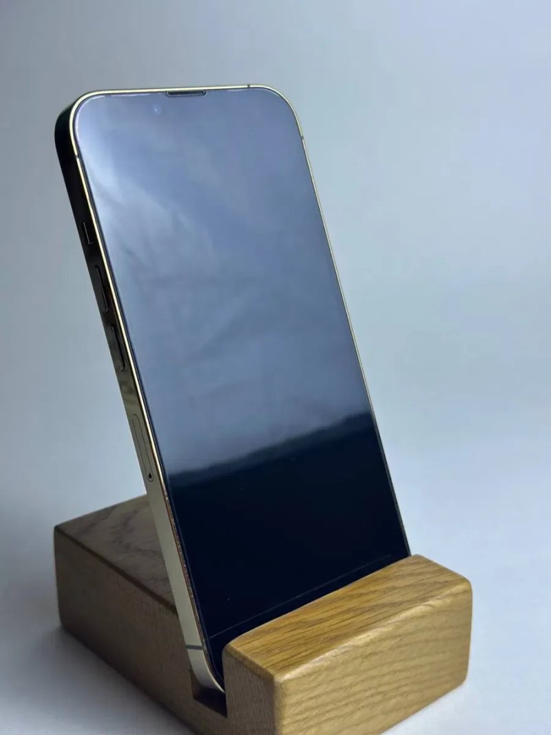 Смартфон Apple iPhone 13 Pro 256gb Gold — фото 6