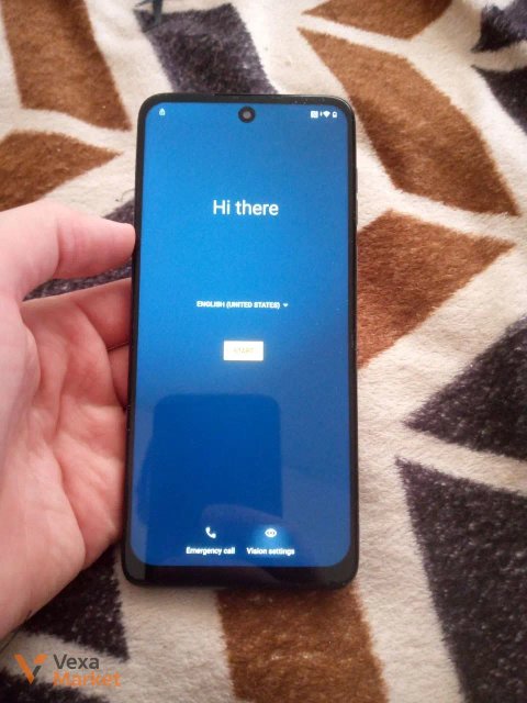 Смартфон Motorola Moto G14 під відновлення