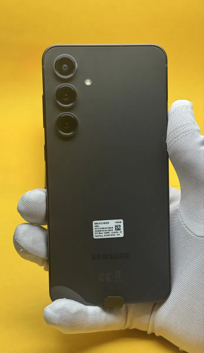 Смартфон Samsung Galaxy S24 FE 8/128 | НОВИЙ | 8GB 128GB — фото 4