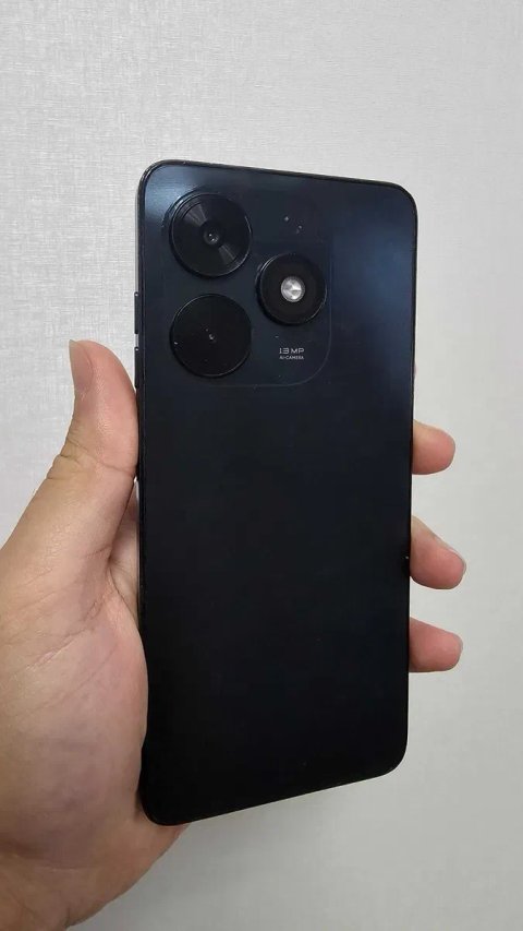 Смартфон TECNO SPARK Go 2024 BG6, 3/64 ГБ, чёрный