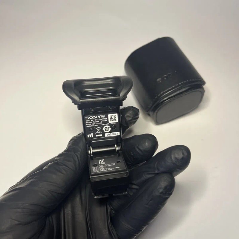 Спалах Sony HVL-F20M та видошукач Sony FDA-EV1M — фото 6