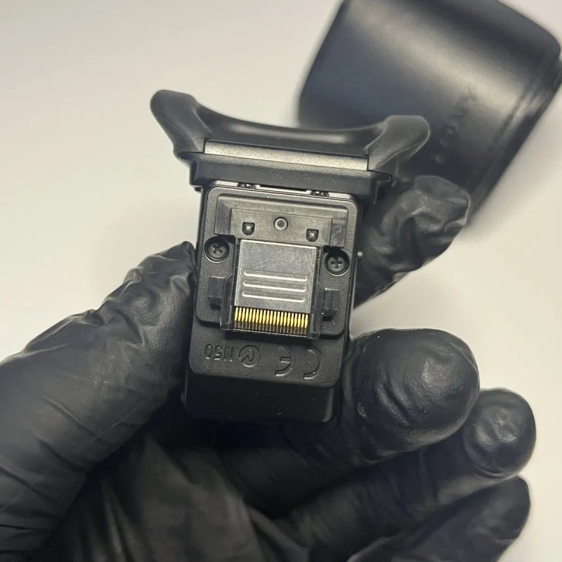 Спалах Sony HVL-F20M та видошукач Sony FDA-EV1M — фото 8