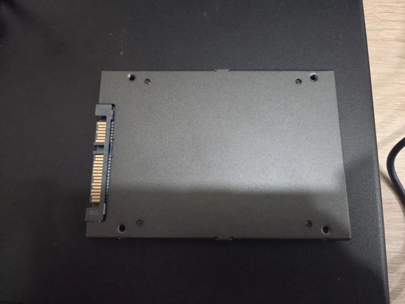 SSD диск Kingston Enterprise DC500R  1.92Tb — фото 4
