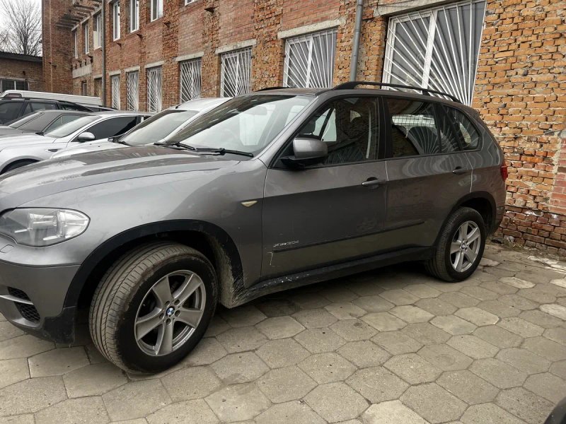 Стартер BMW X5 E70 N57 30d 40d БМВ Х5 деталі — фото 5