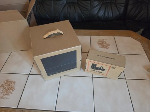 Steam Machine 512 GB + Steam Controller