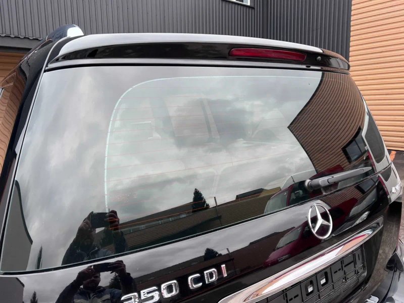 Стекло в крышку багажника Mercedes GL X164 скло задней двери скло ляды — фото 6