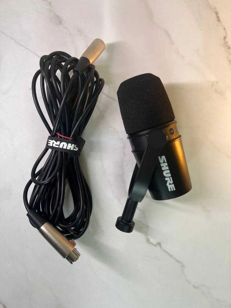 Студійний мікрофон SHURE MV7 XLR — фото 6