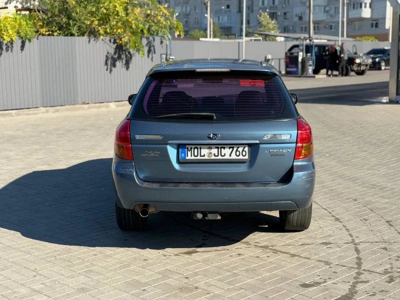Subaru Legacy 2.0 бензин 4х4 — фото 6