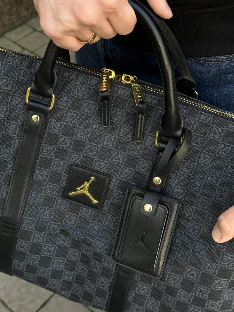 Сумка чоловіча Air Jordan Monogram Duffle Bag Grey копія 1:1 — фото 5