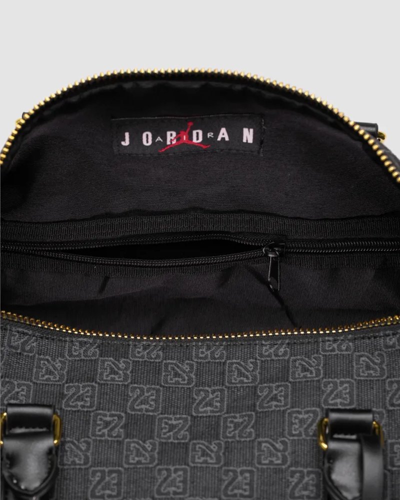 Сумка чоловіча Air Jordan Monogram Duffle Bag Grey копія 1:1 — фото 3