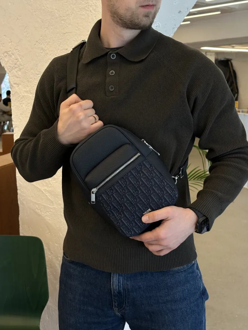 Сумка чоловіча Dior Rider 2.0 Sling Bag Oblique Jacquard Blue копія 1:1 — фото 5