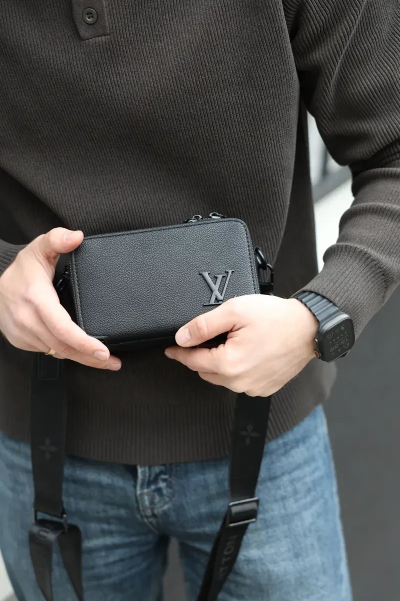 Сумка чоловіча Louis Vuitton Multiple Wearable Wallet Black копія 1:1 — фото 5