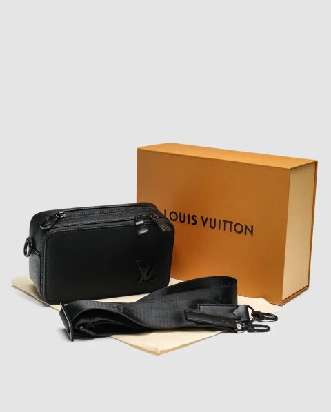 Сумка чоловіча Louis Vuitton Multiple Wearable Wallet Black копія 1:1