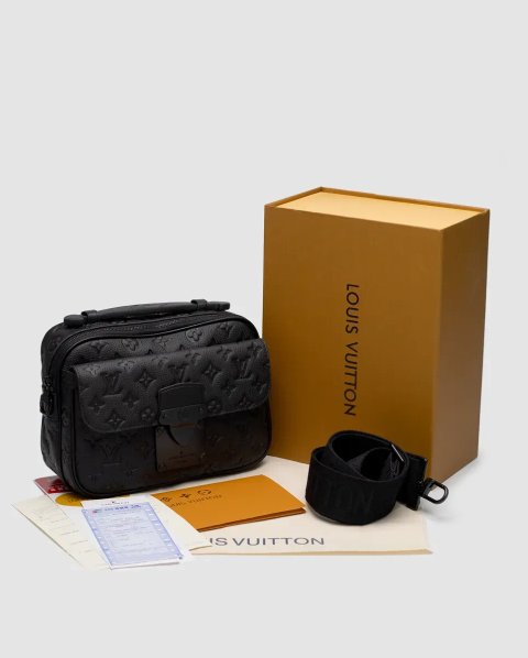 Сумка чоловіча Louis Vuitton S Lock Messenger 2Way Shoulder Bag Monogram Embossed Black копія 1:1