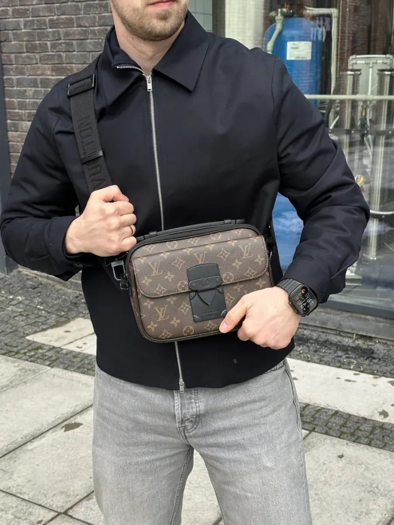 Сумка чоловіча Louis Vuitton S Lock Messenger Monogram Macassar Canvas Brown копія 1:1 — фото 7