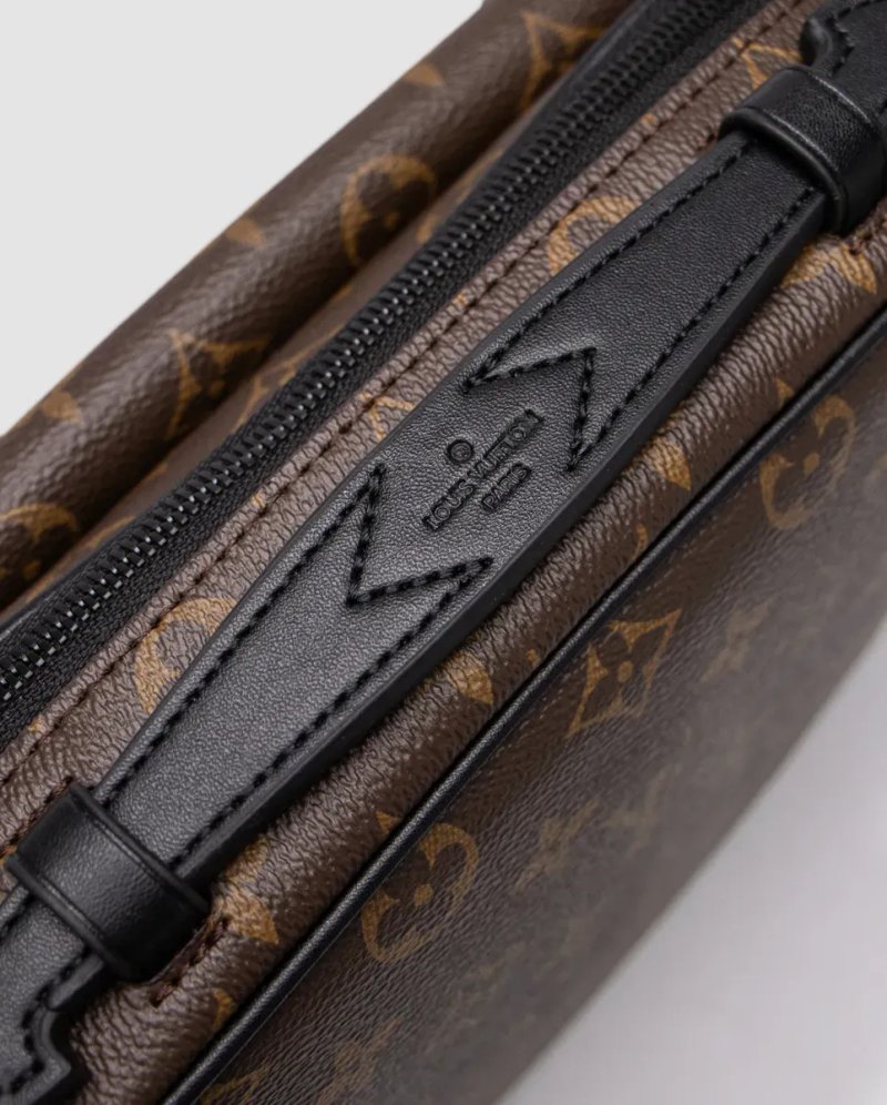 Сумка чоловіча Louis Vuitton S Lock Messenger Monogram Macassar Canvas Brown копія 1:1 — фото 5