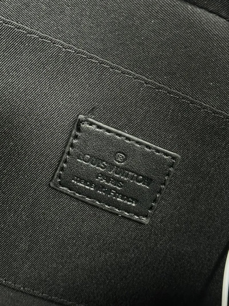 Сумка чоловіча Louis Vuitton S Lock Messenger Monogram Macassar Canvas Brown копія 1:1 — фото 6