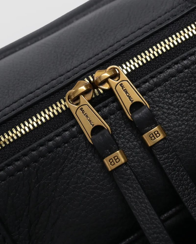 Сумка жіноча Balenciaga Carrie Bowling Bag Small in Black Calfskin копія 1:1 — фото 4