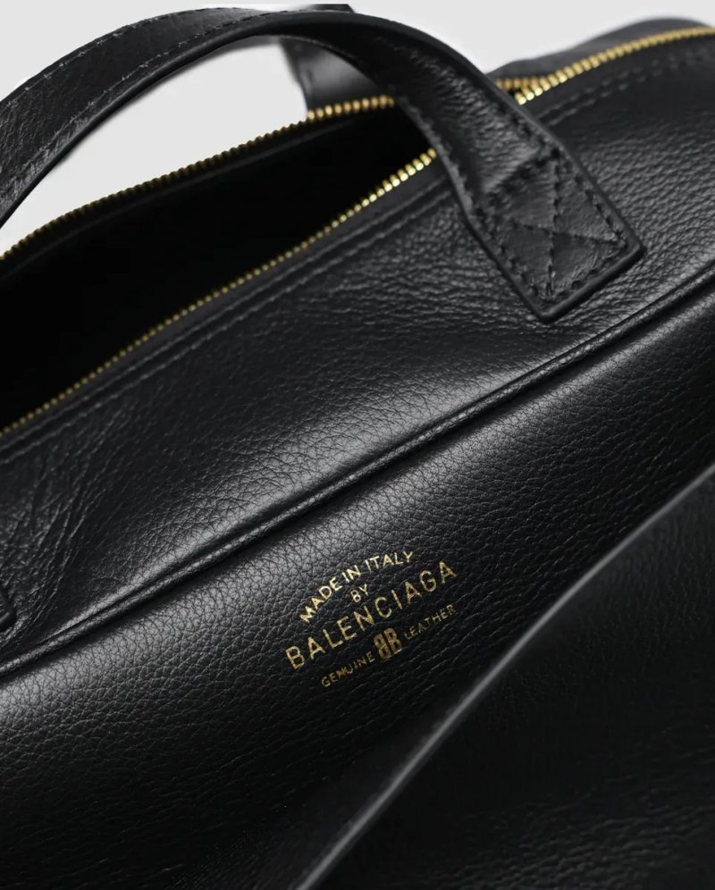 Сумка жіноча Balenciaga Carrie Bowling Bag Small in Black Calfskin копія 1:1 — фото 5
