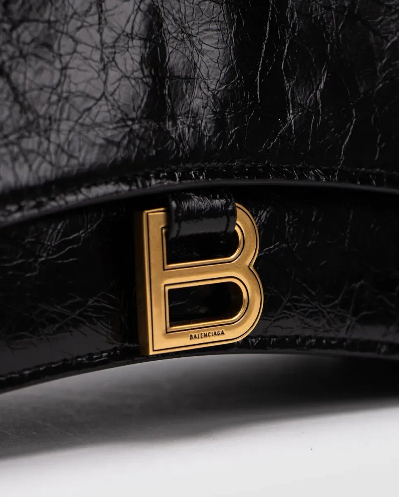 Сумка жіноча Balenciaga Crush Medium Chain Bag Crushed Calfskin in Black\Gold — фото 3
