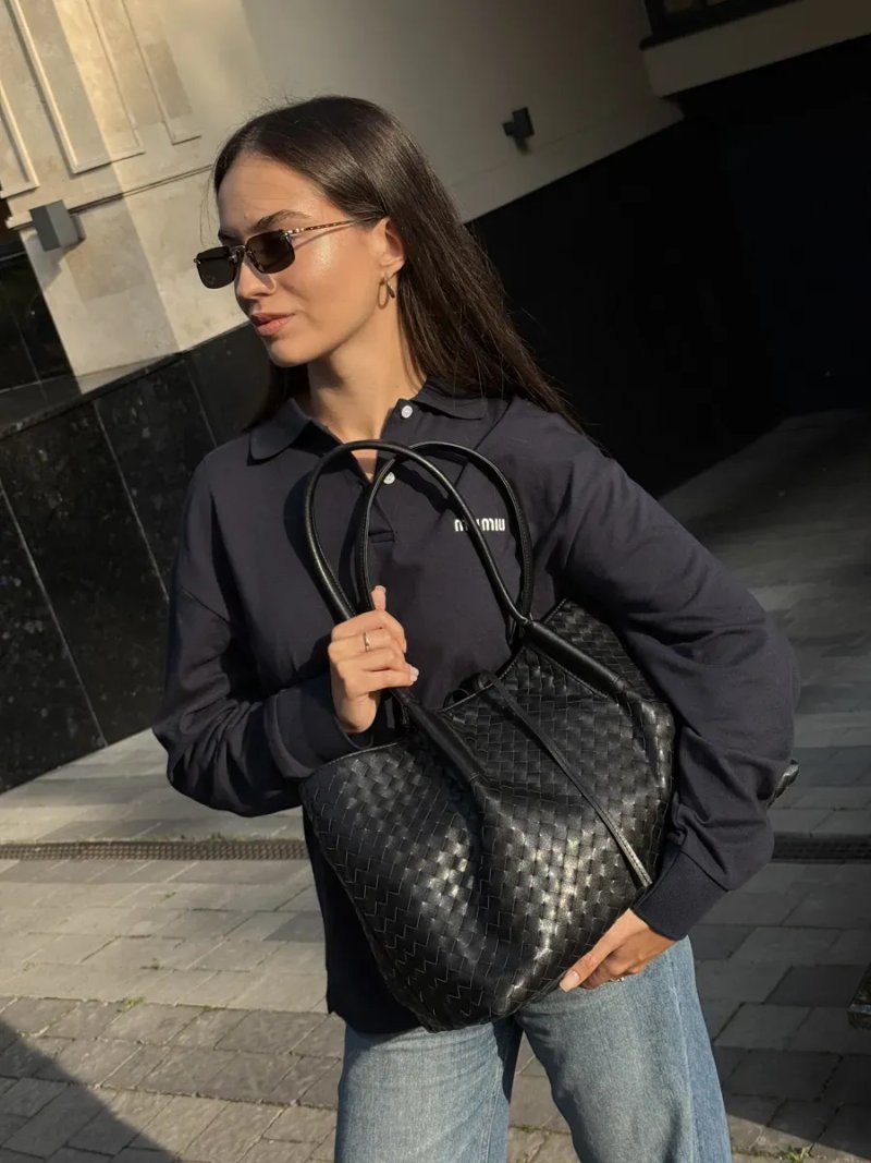 Сумка жіноча Bottega Veneta Medium Pinacoteca Black копія 1:1 — фото 5