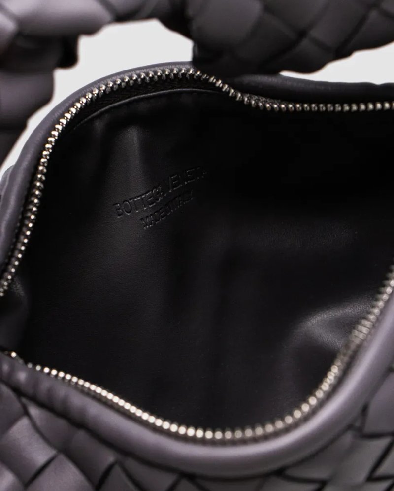Сумка жіноча Bottega Veneta Nappa Intrecciato Mini Jodie Grey копія 1:1 — фото 3