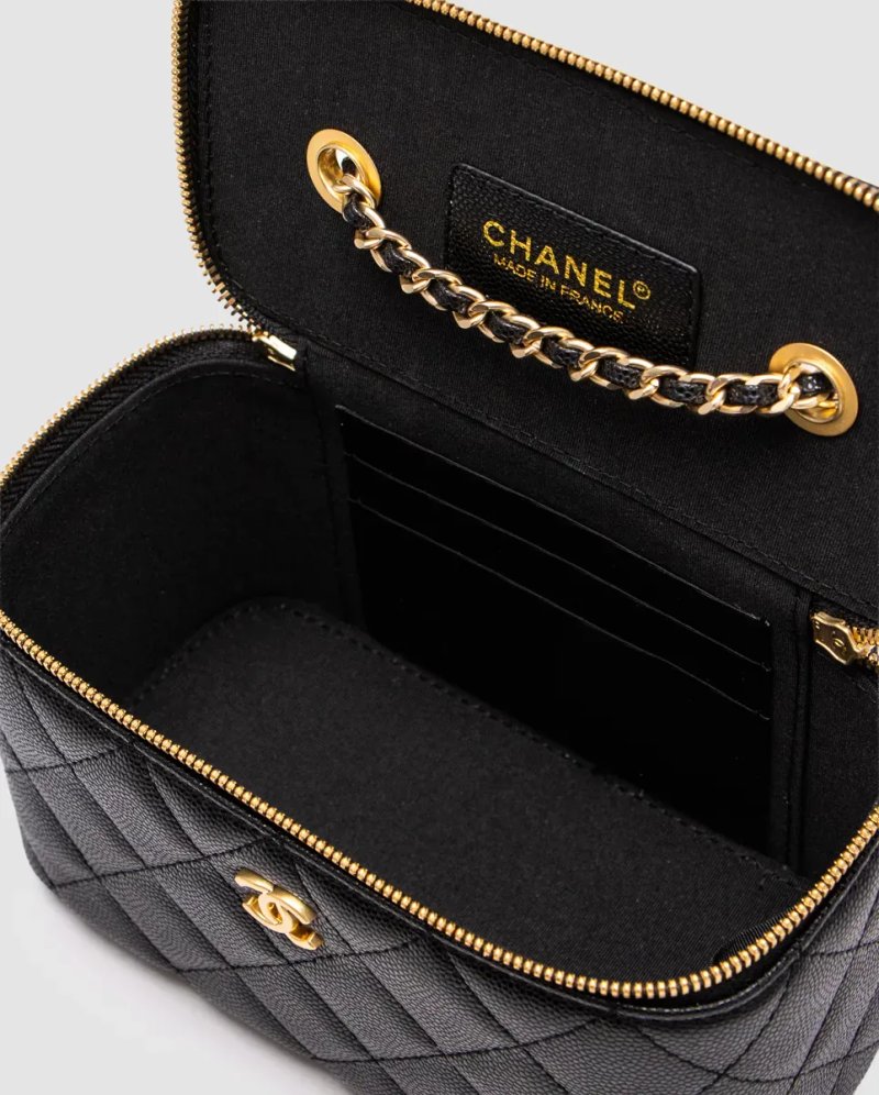 Сумка жіноча Chanel Classic Black Lambskin Pearl Crush Vanity Bag копія 1:1 — фото 5