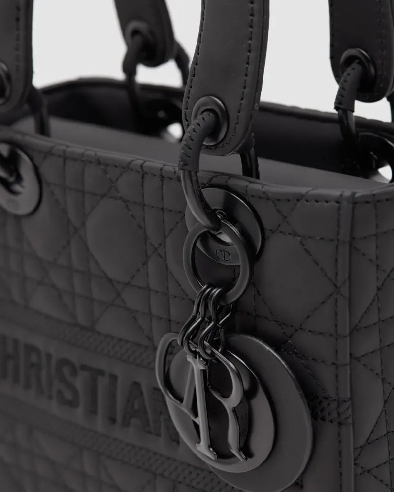 Сумка жіноча Christian Dior Latte Ultramatte Cannage Calfskin Mini Lady Dior Black копія 1:1 — фото 4