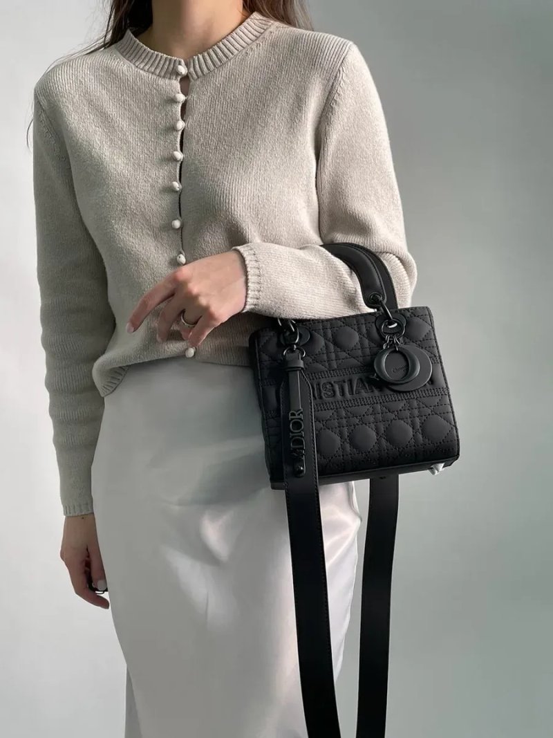 Сумка жіноча Christian Dior Latte Ultramatte Cannage Calfskin Mini Lady Dior Black копія 1:1 — фото 6