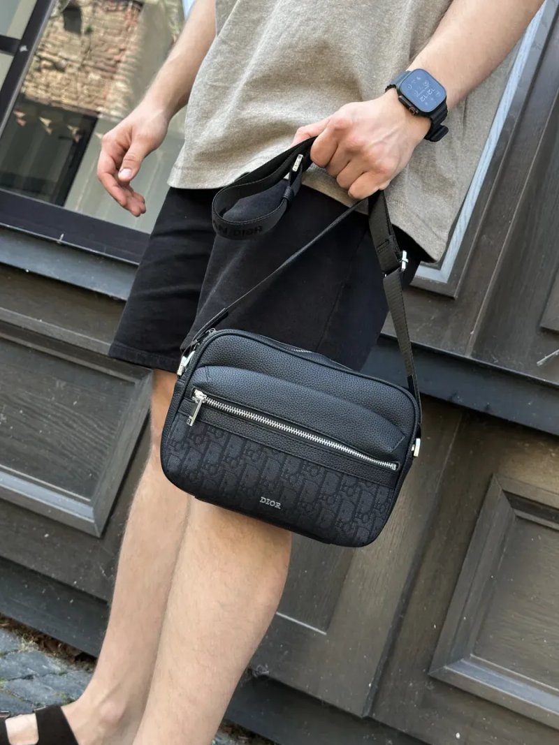Сумка жіноча Dior Rider 2.0 Zipped Messenger Bag Black копія 1:1 — фото 8