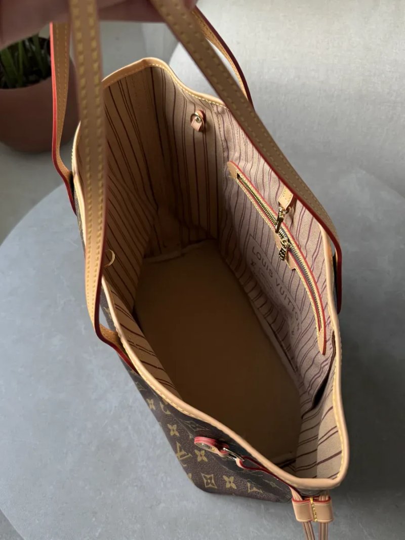 Сумка жіноча Louis Vuitton Neverfull MM Monogram Canvas копія 1:1 — фото 4