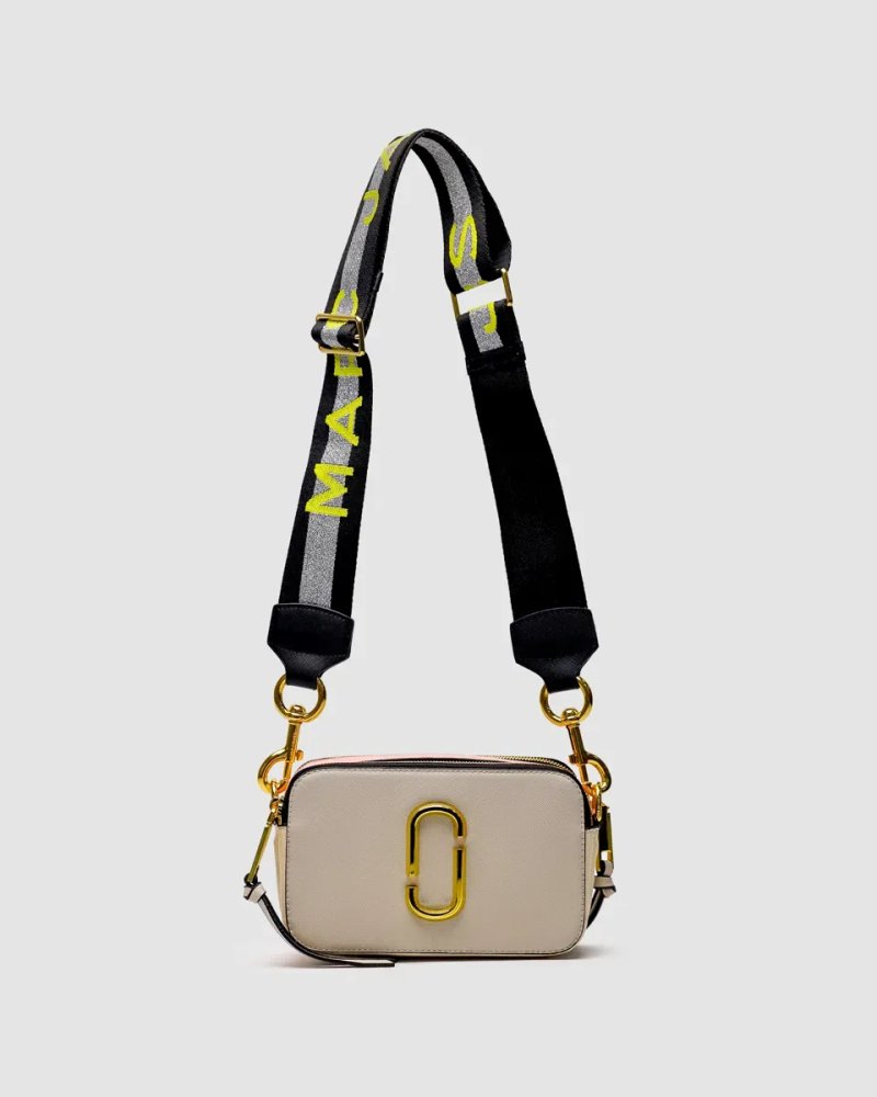 Сумка жіноча Marc Jacobs The Snapshot Beige/Gold копія 1:1 — фото 3