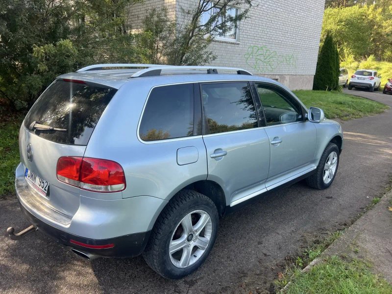 Свіжопригнаний Vw Touareg  4*4 — фото 4