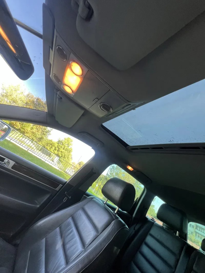 Свіжопригнаний Vw Touareg  4*4 — фото 8