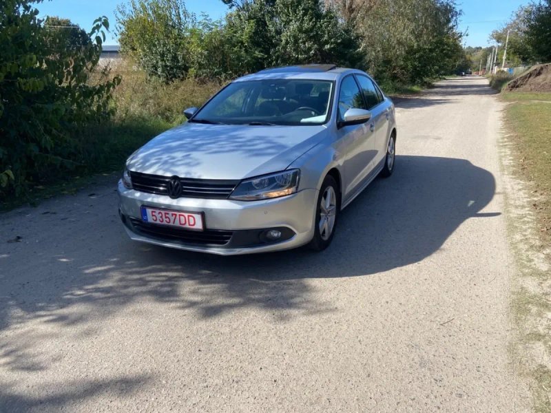 Свіжопришнана Volkswagen Jetta 2013  Turbo — фото 2
