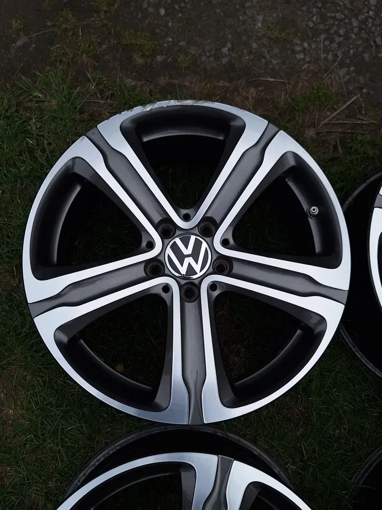 Темно сірі литі диски R18 VW ID 4 Passat B8 Alltrack Tiguan 2 — фото 5