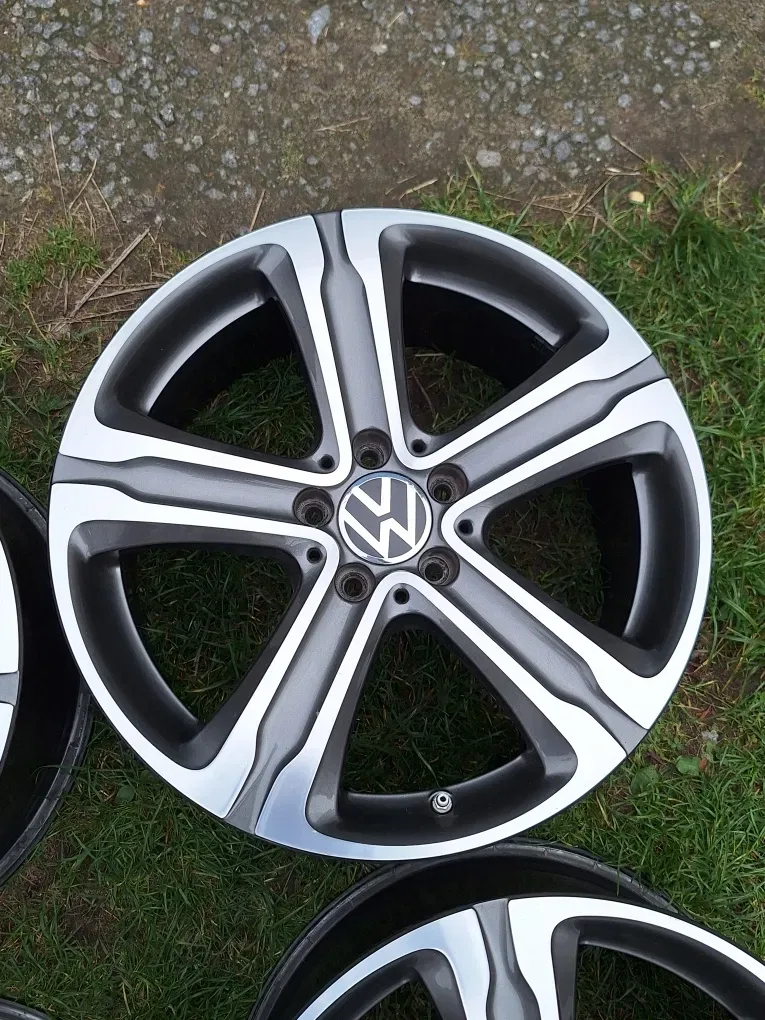 Темно сірі литі диски R18 VW ID 4 Passat B8 Alltrack Tiguan 2 — фото 6