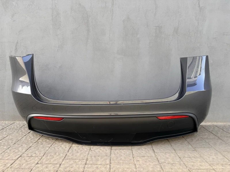 Tesla Model Y 2023+ бампер задній в колір Тесла Модел У запчастини бампери — фото 2