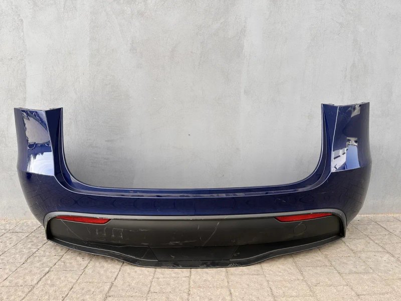 Tesla Model Y 2023+ бампер задній в колір Тесла Модел У запчастини бампери — фото 4