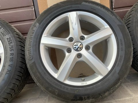 Титани Р 18 на зимовій гумі VW Touareg Audi Q7 Cayene S 5*130 Original