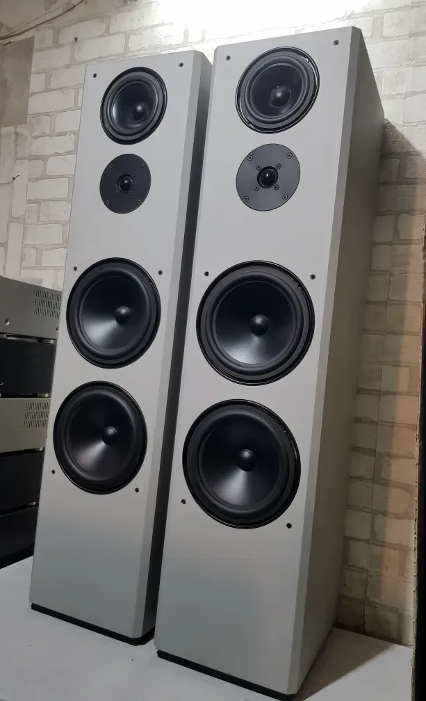 ТОП - 59 кг! Hi-Fi Акустика BRAUN M 12, потужність 170/200 Вт, 29–25 000 Гц, б/у з Німеччини — фото 2