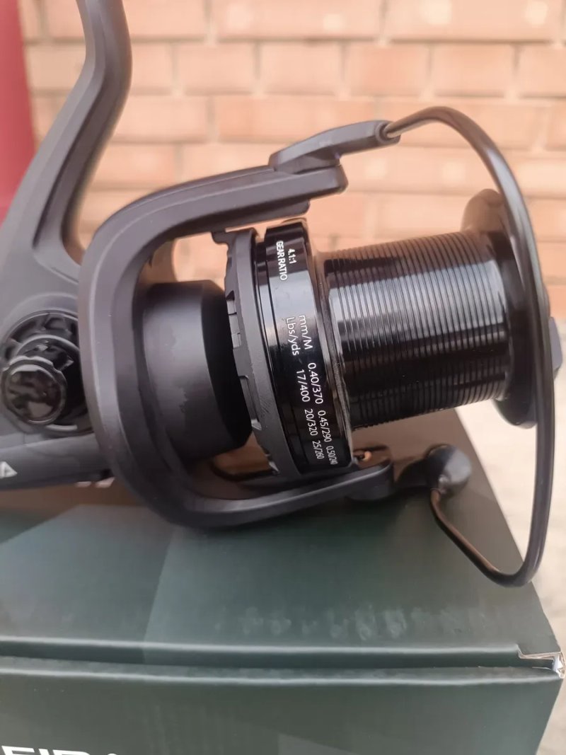 Топ продажу котушка Weida HKS 9000/10000 (9+1bb;4.1:1) для коропового лову (конусна шпуля — фото 3