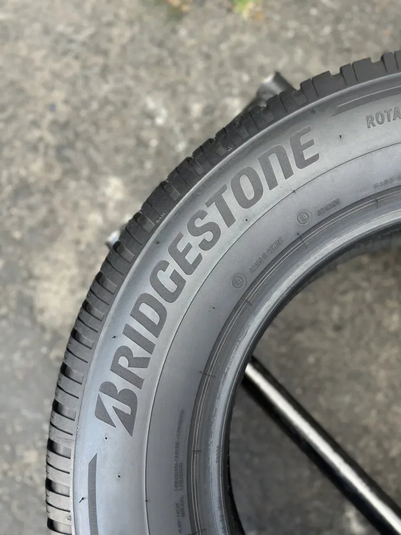 Топові шини‼️ Bridgestone Blizzak LM005 100T 215/70 r16 6.3мм 2024рік‼️Зимові шини — фото 4