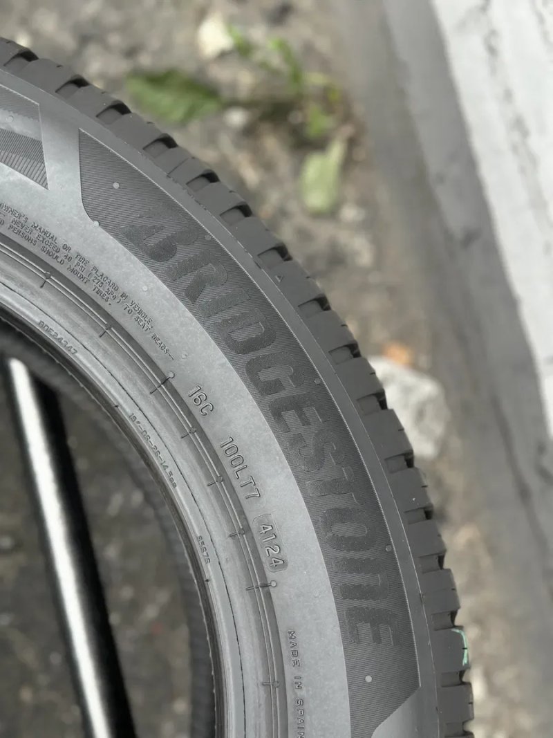 Топові шини‼️ Bridgestone Turanza 104V 235/55 r18 6.7мм 2024рік‼️Всесезонні шини — фото 4