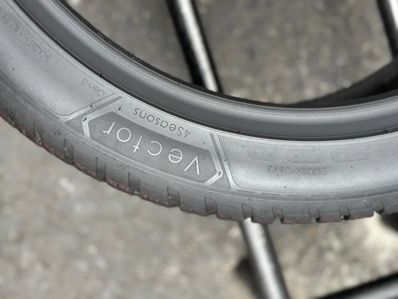 Топові шини‼️ Goodyear Vector 4Seasons 100W  235/45 r20 7.2мм 2023рік‼️Всесезонні шини — фото 5