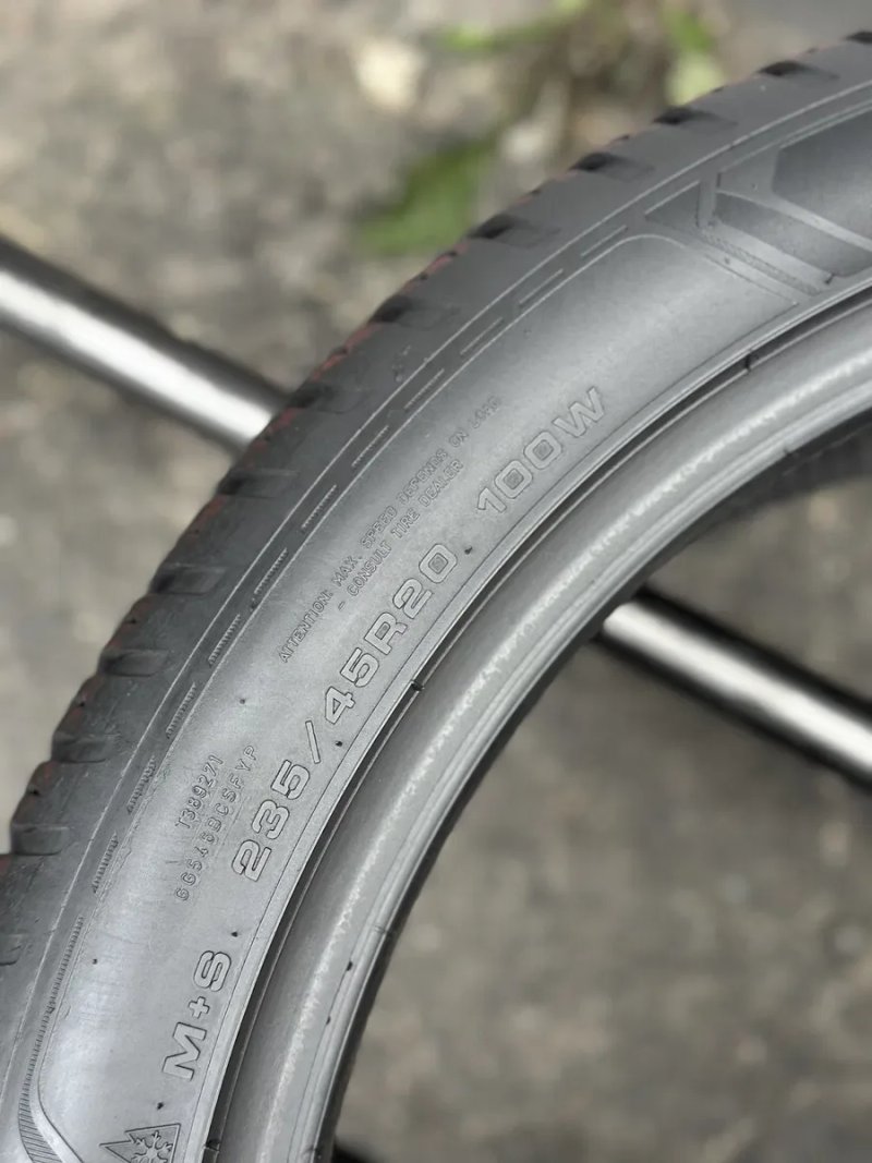 Топові шини‼️ Goodyear Vector 4Seasons 100W  235/45 r20 7.2мм 2023рік‼️Всесезонні шини — фото 7