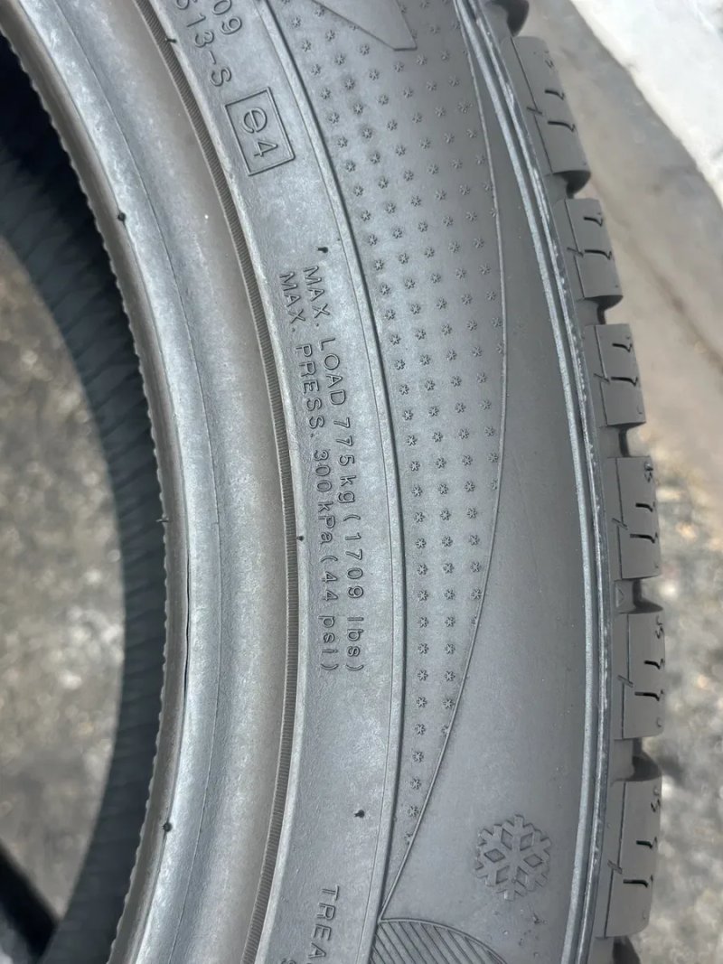 Топові шини‼️Kumho I*Zen kw27 99V 255/45 r18 ‼️Нові — фото 7