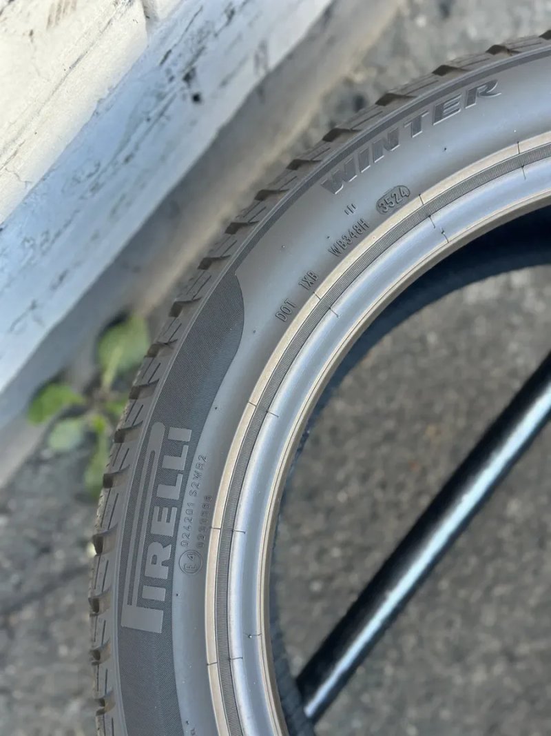 Топові шини‼️Pirelli Sottozero3 98V 235/45 r18 8мм 2024рік‼️Зимові шини‼️ — фото 6