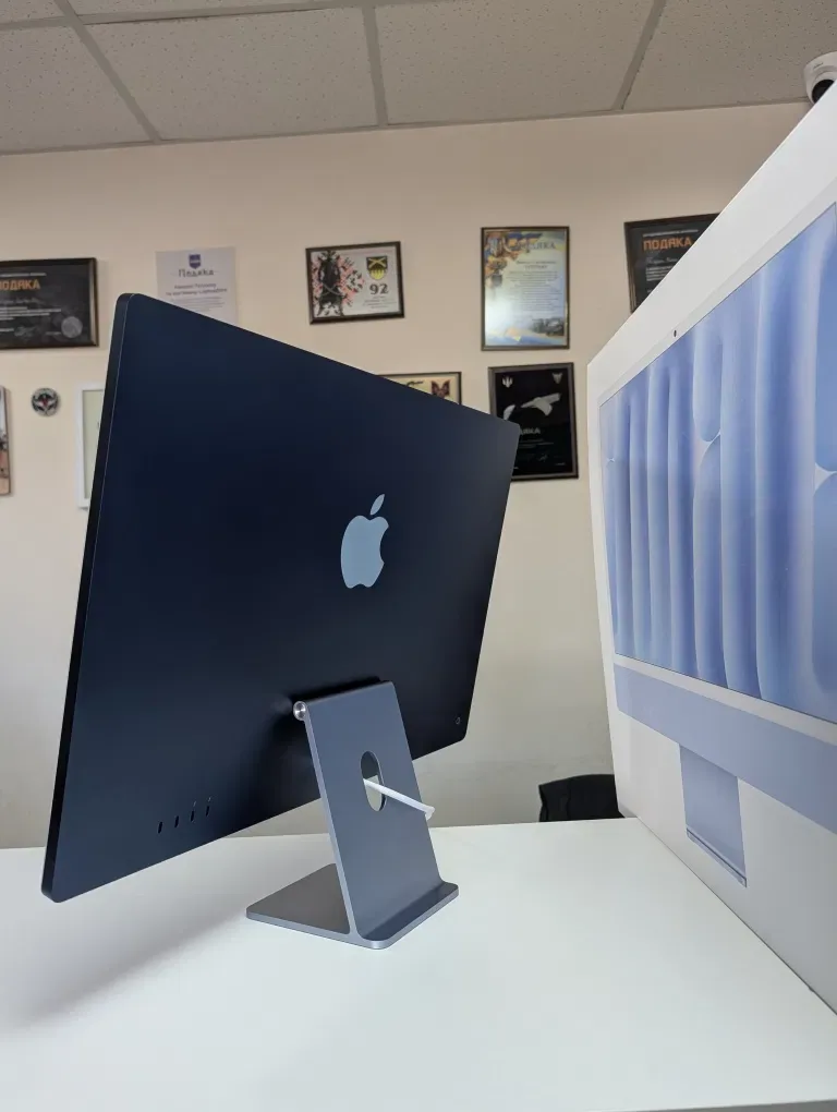 Топовий Моноблок Apple iMac A2438/24"/Retina/4.5K/256/8/Apple M1/10з10 — фото 3